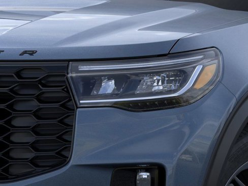 New 2025 Ford Explorer ST-Line w/ Premium Package image 18