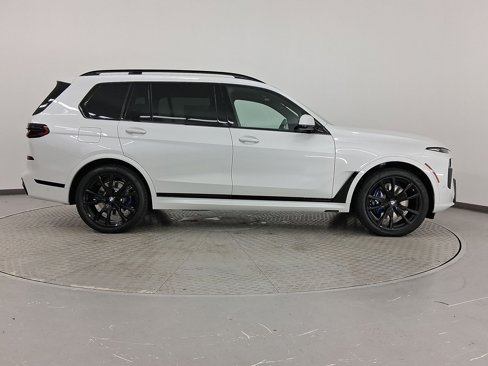 New 2026 BMW X7 xDrive40i w/ M Sport Package image 8