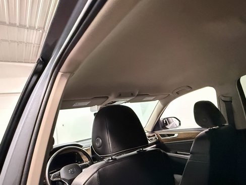 Used 2025 Volkswagen Atlas SE image 52