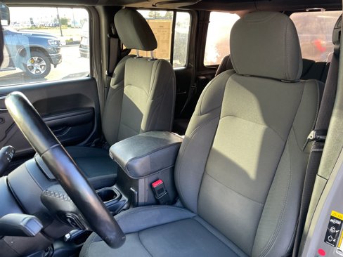 Used 2021 Jeep Wrangler Unlimited Sport image 25