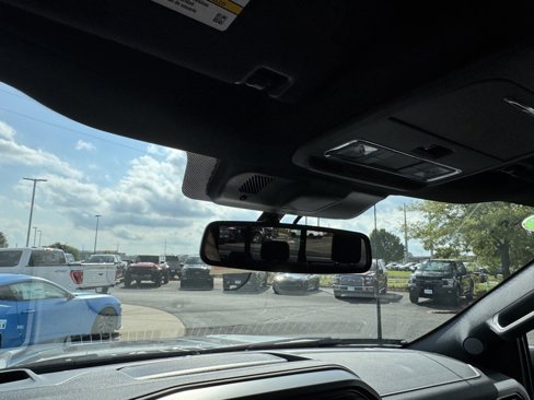 New 2025 Ford F150 Lariat image 24