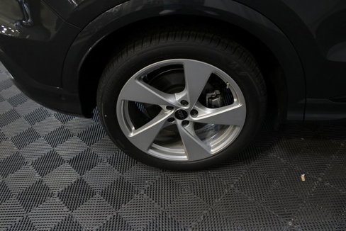 New 2025 Audi Q5 Prestige image 24