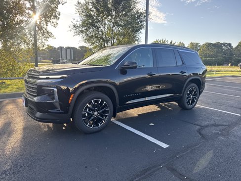 New 2026 Chevrolet Traverse LT w/ Enhanced Driving Package image 1