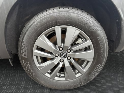 Used 2025 Nissan Pathfinder SV image 20