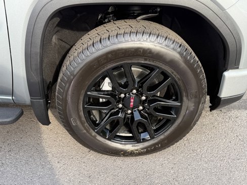 New 2026 GMC Sierra 1500 Elevation image 12