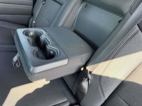 Used 2024 GMC Sierra 1500 Elevation image 17