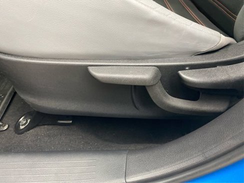 Used 2021 Nissan Kicks SR w/ SR Premium Package image 24