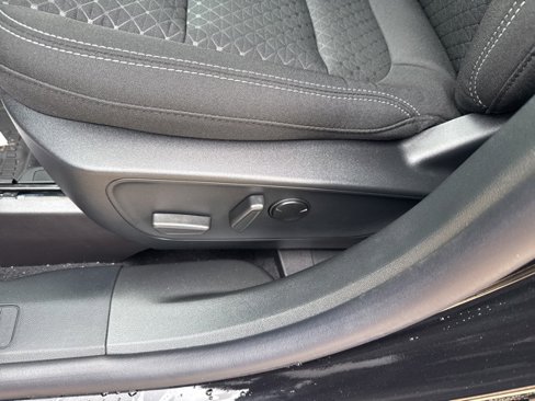 New 2025 Ford Escape Active w/ Active Premium Tech Pack image 13