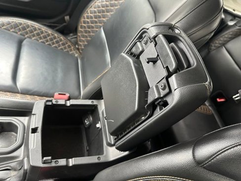 Used 2022 Jeep Wrangler Unlimited Sahara image 27