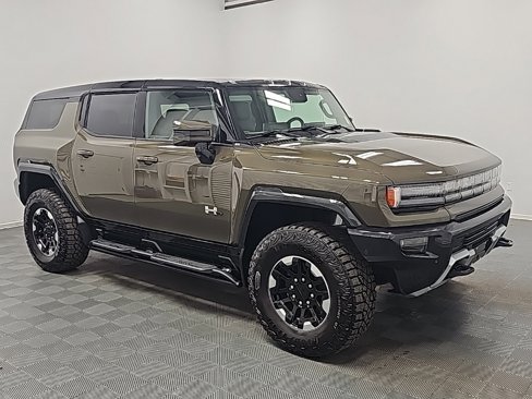 New 2025 GMC Hummer EV 2X w/ Extreme Off-Road Package image 2