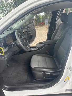 Used 2025 Chevrolet Trax LT image 11