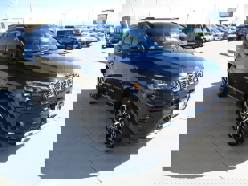 New 2025 Jeep Compass Limited w/ Elite Group image 9
