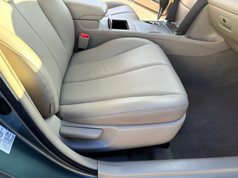 Used 2011 Toyota Camry LE image 22