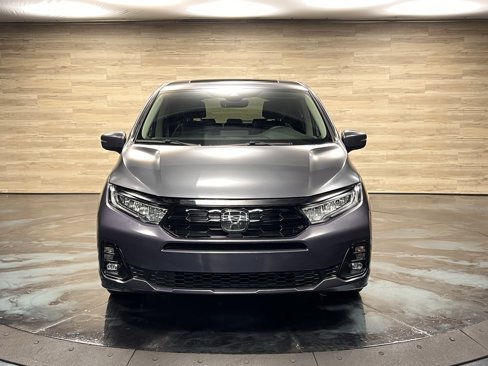 Used 2025 Honda Odyssey Touring image 6