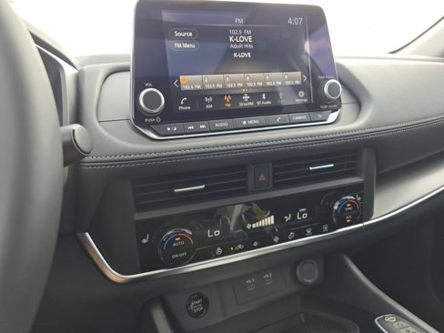 New 2026 Nissan Rogue SV image 17