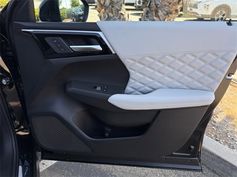 New 2025 Mitsubishi Outlander SEL image 26