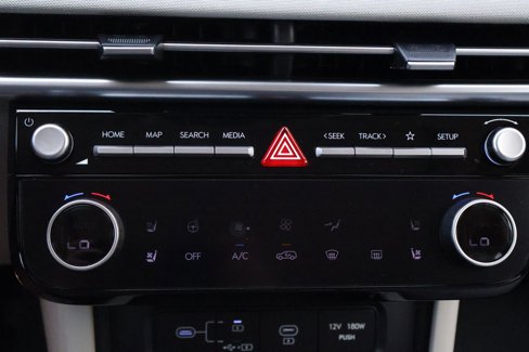New 2025 Hyundai Tucson Limited image 26
