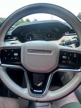 Used 2021 Land Rover Range Rover Velar R-Dynamic S image 7