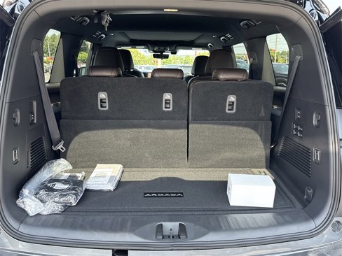 New 2025 Nissan Armada Platinum Reserve image 14