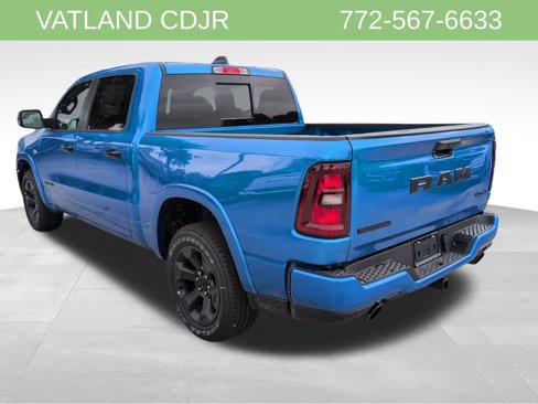 New 2026 RAM 1500 4x4 Crew Cab image 6