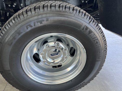 New 2025 Ford F350 Lariat w/ FX4 Off-Road Package image 28