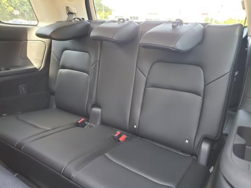 New 2025 Nissan Pathfinder SL w/ Cargo Package image 9