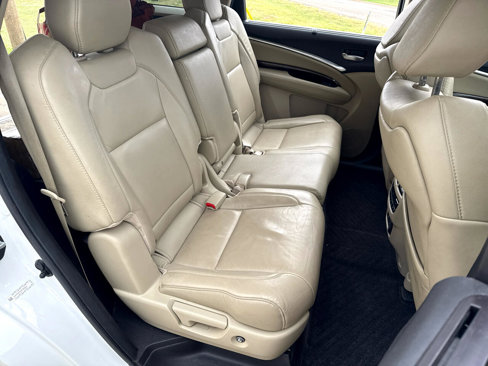 Used 2017 Acura MDX w/ Technology & Entertainment image 25
