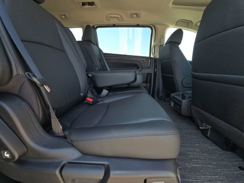 Used 2025 Honda Odyssey EX-L image 13