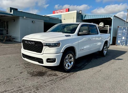 New 2026 RAM 1500 4x4 Crew Cab image 4
