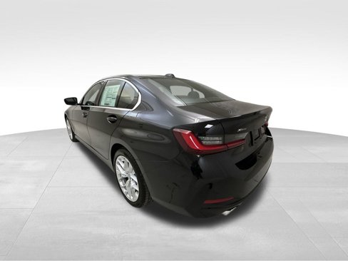 Used 2025 BMW 330i xDrive Sedan w/ Convenience Package image 7