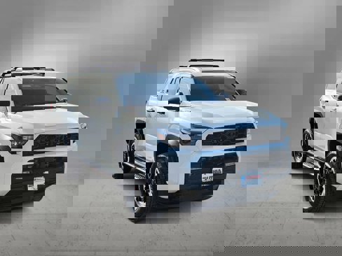 Used 2025 Toyota 4Runner TRD Off-Road Premium image 2