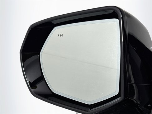 Used 2025 GMC Yukon XL Denali image 22