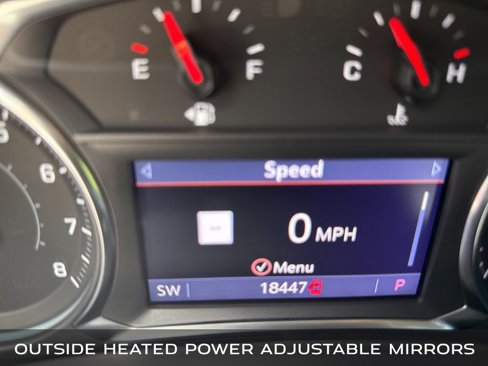 Used 2022 Chevrolet Equinox RS w/ Infotainment Package image 4