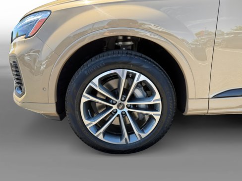 New 2025 Audi Q7 2.0T Premium Plus image 9