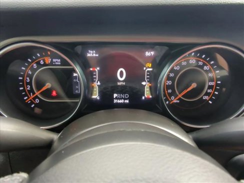 Used 2021 Jeep Gladiator Sport image 11