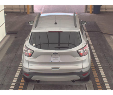Used 2018 Ford Escape SE w/ SE Sync 3 Package image 4