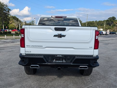 New 2026 Chevrolet Silverado 1500 LT Trail Boss w/ Convenience Package II image 6