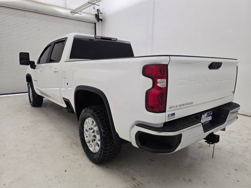 Used 2024 Chevrolet Silverado 2500 LT image 29