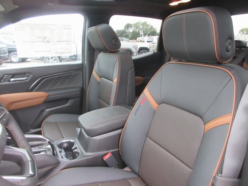 New 2026 GMC Canyon AT4 w/ Technology Plus Package image 12