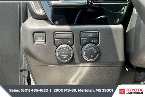 Used 2024 Chevrolet Silverado 1500 LT image 23