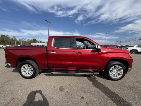 Used 2024 Chevrolet Silverado 1500 LTZ w/ LTZ Premium Package image 6