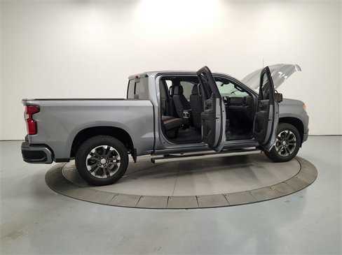 Used 2025 Chevrolet Silverado 1500 High Country w/ Technology Package image 15