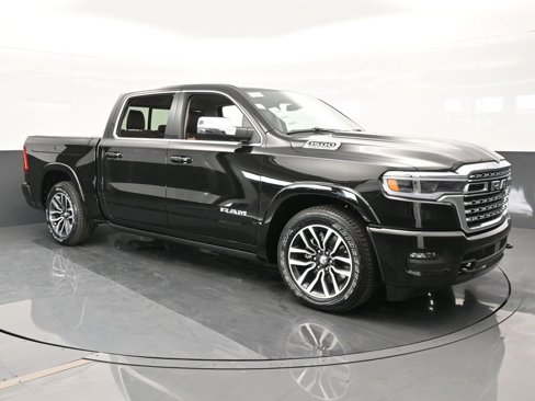 Used 2025 RAM 1500 Limited image 8