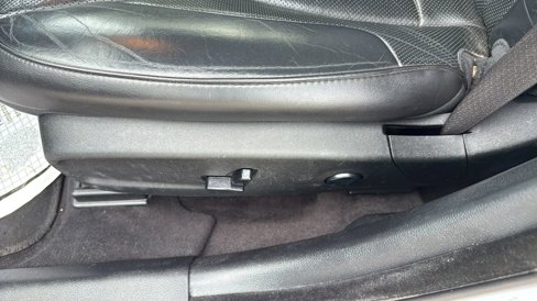 Used 2018 Chrysler 300 Limited w/ Safetytec Plus Group image 17