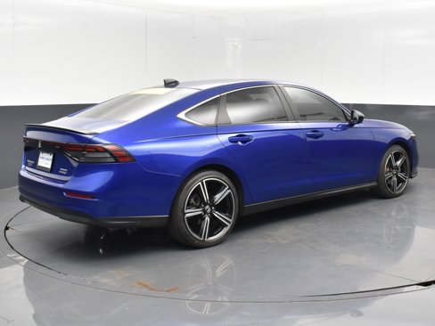 Used 2023 Honda Accord Sport image 6