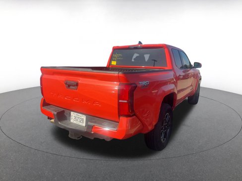 Used 2024 Toyota Tacoma TRD Sport image 5
