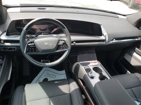 New 2026 Cadillac Vistiq Sport image 9