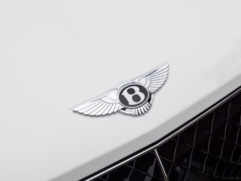 New 2025 Bentley Bentayga image 18