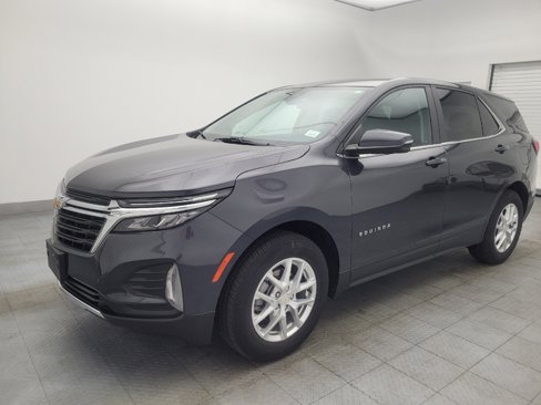 Used 2022 Chevrolet Equinox LT image 2