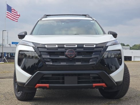New 2026 Nissan Rogue SV image 7